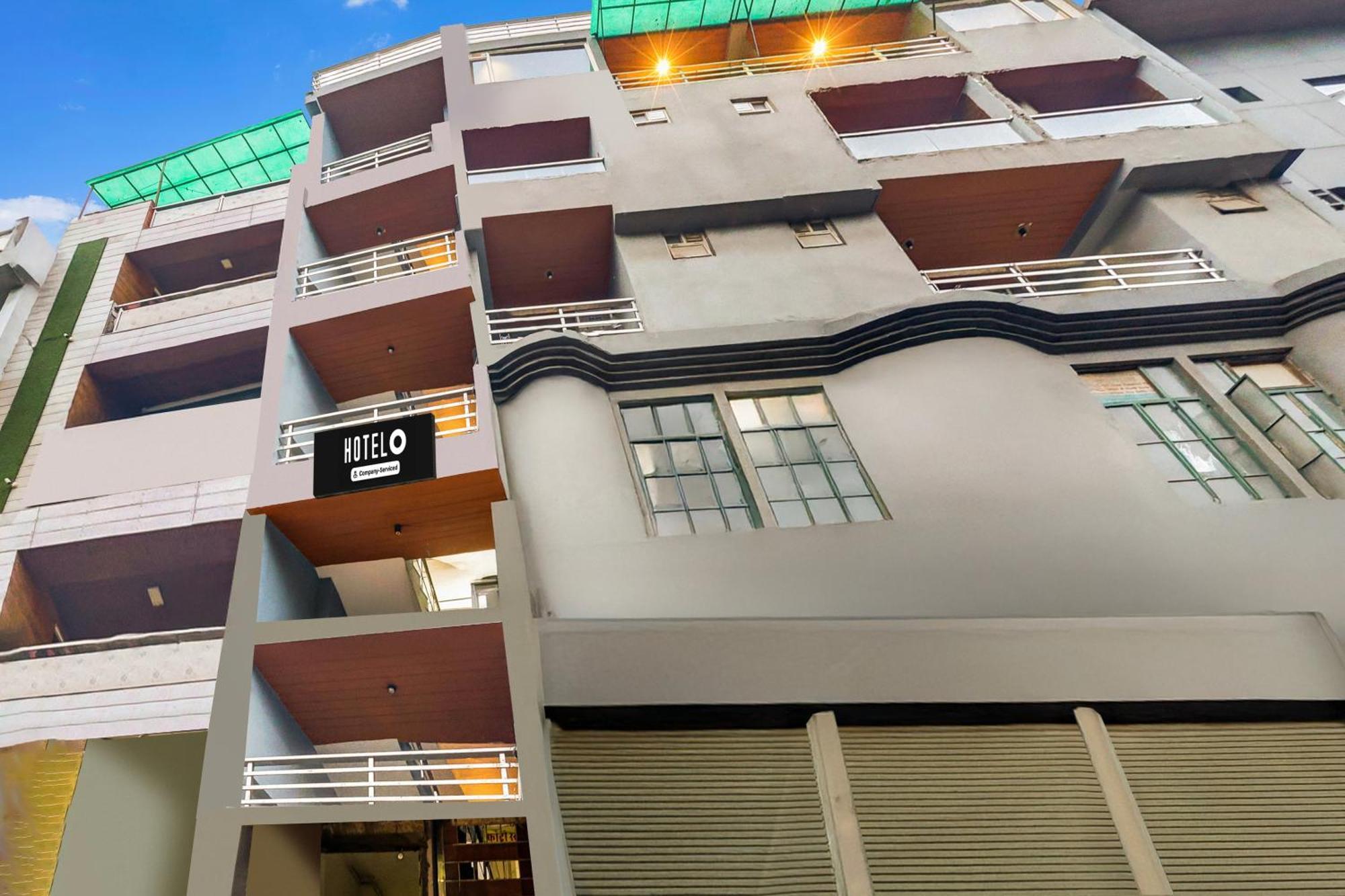 Hotel O Hari Nagar Ashram Ню Делхи Екстериор снимка