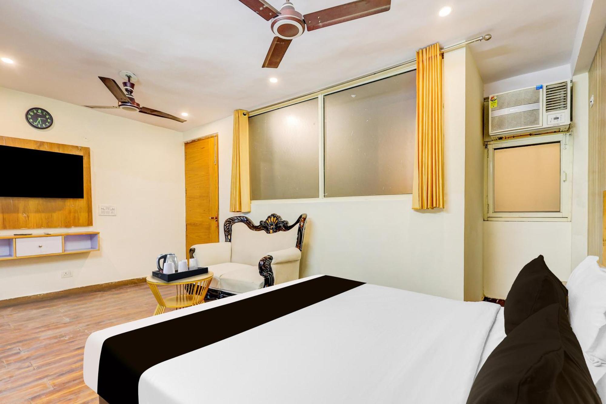 Hotel O Hari Nagar Ashram Ню Делхи Екстериор снимка
